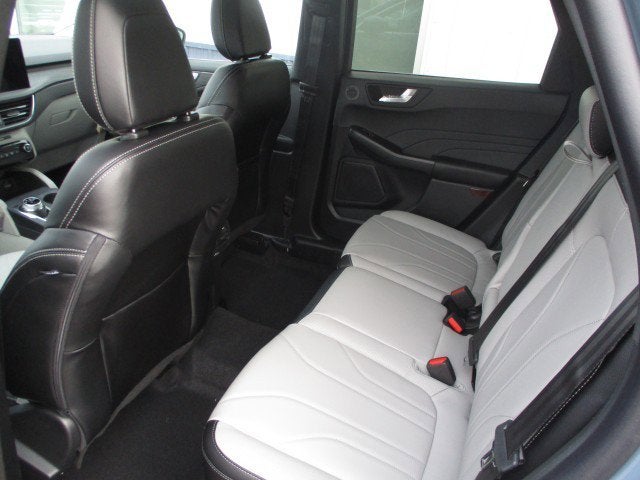 2026 Ford Escape Platinum