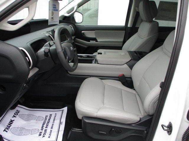 2027 Ford Expedition Active