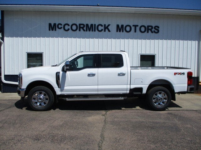 2026 Ford Super Duty F-350 SRW LARIAT