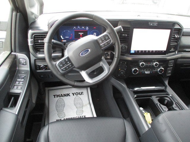 2026 Ford Super Duty F-350 SRW LARIAT