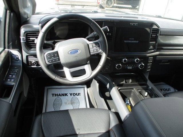 2026 Ford Super Duty F-350 SRW LARIAT