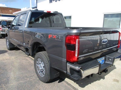 2026 Ford Super Duty F-350 SRW LARIAT