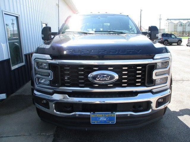 2023 Ford Super Duty F-450 DRW LARIAT