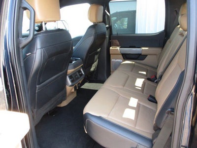 2023 Ford Super Duty F-450 DRW LARIAT