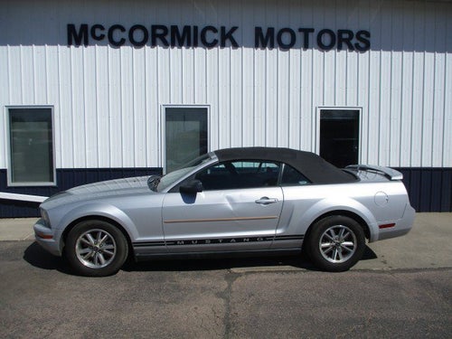 2005 Ford Mustang Premium